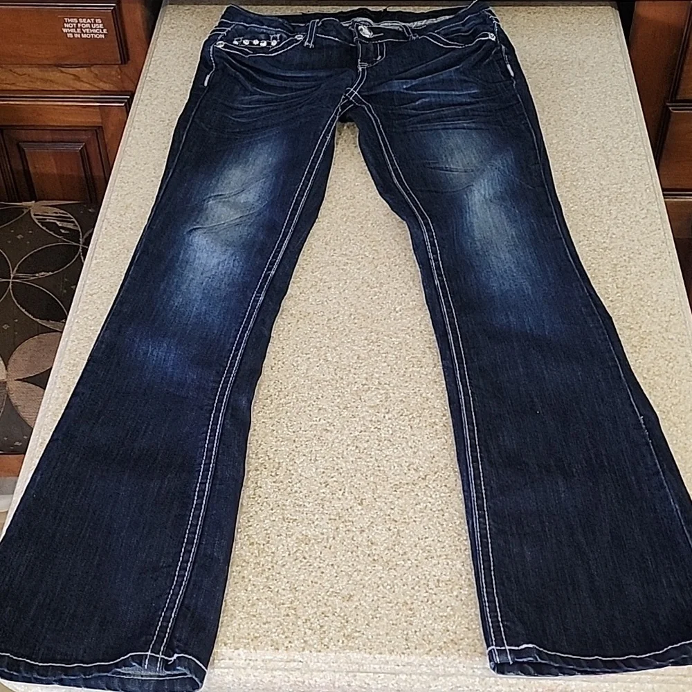 NWOT Twentyone Black by Rue 21 Bling Boot Cut Jeans Size 3/4 - Picture 12 of 13